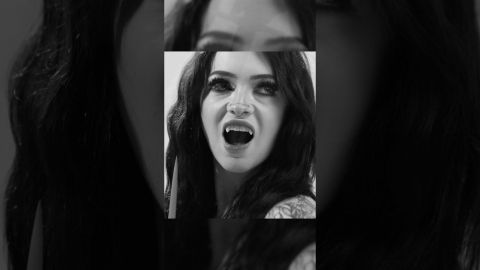 Fine Art Goth Vampire Hailey 4K Cosplay